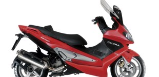 Gilera Nexus 500 2005 vs Gilera Nexus 500 2005