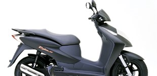Piaggio New Fly 125 i.e. 3V 2015 vs Honda SES 125 Dylan 2005