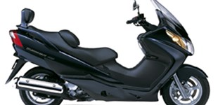 Aprilia SRV 850 i.e. ABS/ATC 2015 vs Suzuki Burgman 400 2005