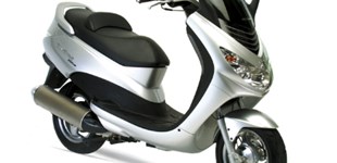 Peugeot Elystar 125 ABS/PBS 2005 vs Peugeot Pulsion 125 Active 2020