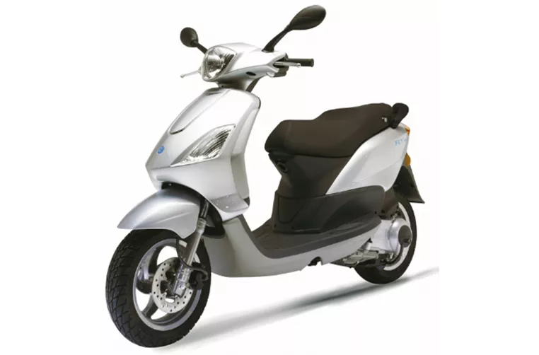 Piaggio Fly 125 2005 Piaggio Fly 125 2005