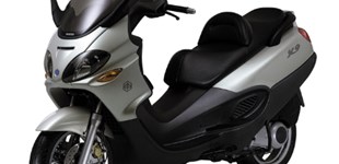 Peugeot Satelis 125 2009 vs Piaggio X9 125 2005