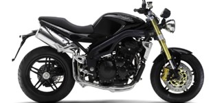 Aprilia Tuono V4 R APRC 2012 vs Triumph Speed Triple 1050 2005