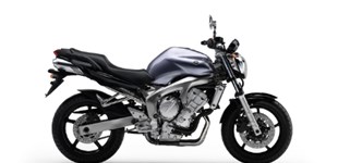 Yamaha FZ-6N 2005 vs Yamaha XJR 1300 2005
