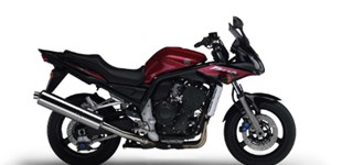 Yamaha FZS 1000 Fazer 2005 vs KTM 950 Supermoto 2007