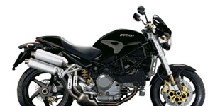 Ducati Monster S4R 2005 vs Suzuki GSX-R 600 2009