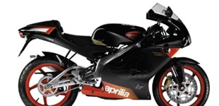 Aprilia RS 125 Racing 2012 vs Aprilia RS 125 Racing 2005 Aprilia RS 125 Racing 2012 vs Aprilia RS 125 Racing 2005