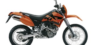 Husqvarna Svartpilen 401 2020 vs KTM 640 LC4 Enduro 2006