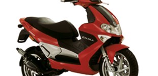 Gilera Runner 200 VXR 2005 vs Gilera Runner 125 VX 2006