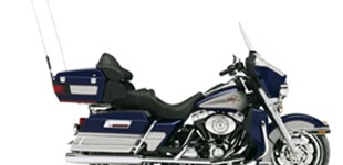 Harley-Davidson Touring Street Glide Special FLHXS 2016 vs Harley-Davidson Electra Glide Classic FLHTC 2006