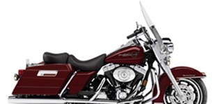 Harley-Davidson Dyna Street Bob FXDB 2009 vs Harley-Davidson Road King Classic FLHRC 2006