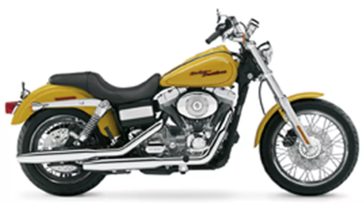 Harley-Davidson Dyna Super Glide Custom FXDC 2006 Harley-Davidson Dyna Super Glide Custom FXDC 2006