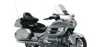 Honda NT1100 2022 vs Honda GL 1800 Goldwing 2006