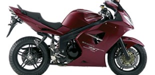 Suzuki SV 1000S 2005 vs Triumph Sprint ST 2006