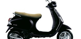 Honda PCX 125 2010 vs Vespa LX 125 2006