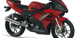 Rieju RS2 125 2006 vs Aprilia RS 125 GP Replica 2025