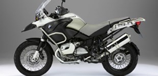 Kawasaki ZRX 1200 R 2006 vs BMW R 1200 GS Adventure 2006