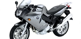 Yamaha R125 2025 vs BMW F 800 ST 2006 Yamaha R125 2025 vs BMW F 800 ST 2006