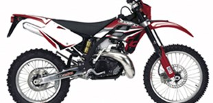 Husqvarna WR 250 2008 vs Gas Gas EC 250 2006