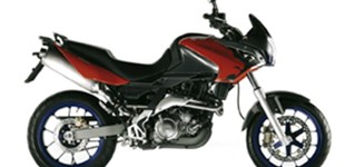 Aprilia Pegaso 650 Strada 2006 vs Yamaha Tracer 700 2018