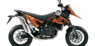 KTM 690 Supermoto 2007 vs KTM 690 Duke 2011