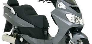 Daelim S3 125 2016 vs Daelim Freewing 125 2007