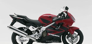 Honda CBR 1100 XX Super Blackbird 2007 vs Honda CBR 600 F 2007