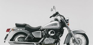 Honda VT 125 Shadow 2007 vs Royal Enfield Meteor 350 Fireball 2022