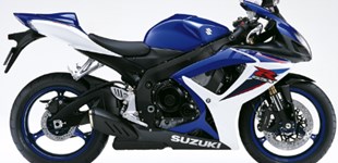 Suzuki GSX-R 600 2007 vs Suzuki GSR 600 2006