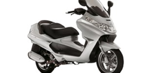Gilera Nexus 125 2012 vs Piaggio X8 125 2007