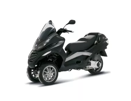 Piaggio MP3 125 Piaggio MP3 125
