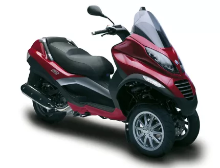 Piaggio MP3 250 Piaggio MP3 250