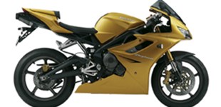 Triumph Daytona 675 2014 vs Triumph Daytona 650 2007