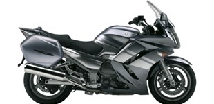 BMW F 800 ST 2012 vs Yamaha FJR1300A 2007
