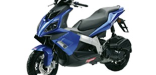 Derbi GP1 125 Low Seat 2007 vs Piaggio Typhoon Sport 125 2012