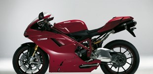 Aprilia Tuono V4 1100 Factory 2023 vs Ducati 1098 S 2007