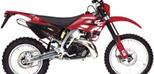 Malaguti XSM 125 Supermoto 2020 vs Gas Gas EC 125 2007