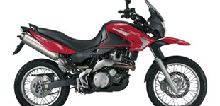 Aprilia Pegaso 650 Trail 2007 vs Aprilia SL 750 Shiver GT 2013