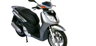 Keeway Outlook 125 2008 vs Hyosung GV 125 S Aquila 2020
