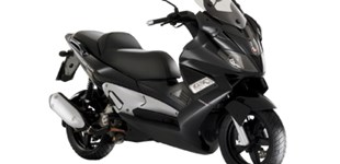 Gilera Nexus 250 2008 vs Gilera Nexus 300 2010
