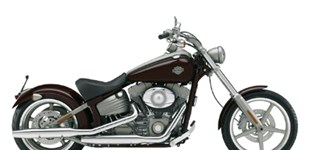 Harley-Davidson Dyna Street Bob FXDB 2017 vs Harley-Davidson Softtail Rocker FXCW 2008