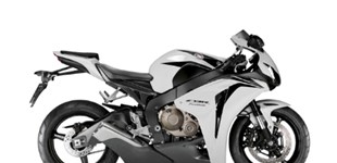 BMW S 1000 RR 2018 vs Honda CBR1000RR Fireblade 2008