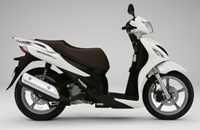 Suzuki Sixteen 150 2008 - Bild 1
