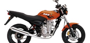 KTM 125 Duke 2015 vs MZ 125 RT 2008