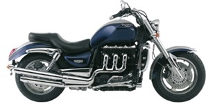 Triumph Rocket III Touring 2012 vs Triumph Rocket III Classic 2008