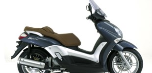 Yamaha X-City 250 2008 vs Piaggio Beverly 500 2009