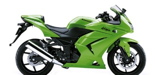 Honda CBR 600 RR 2009 vs Kawasaki Ninja 250R 2008