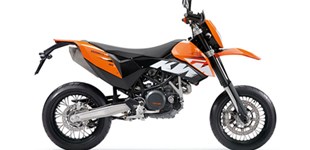 KTM 690 SMC 2009 vs Ducati Hypermotard 1100 2009