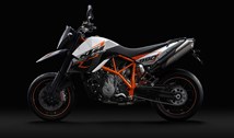 KTM 990 Supermoto R 2009 - Bild 3 KTM 990 Supermoto R 2009 - Bild 3