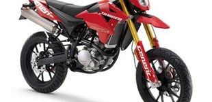 Aprilia SX 125 Supermoto 2020 vs KSR Moto Trigger SM 125 2009